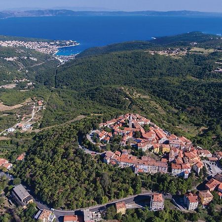 2 Bedroom Gorgeous Apartment In Labin Raša エクステリア 写真